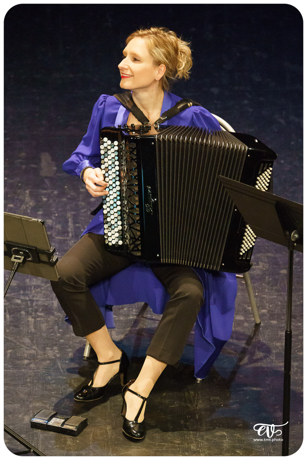 CENT-VINGT (LA PHILHARMONIE DE POCHE)